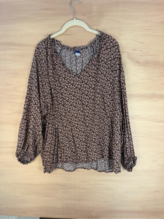 Old Navy Tops - Old Navy Floral V-Neck Peasant Blouse